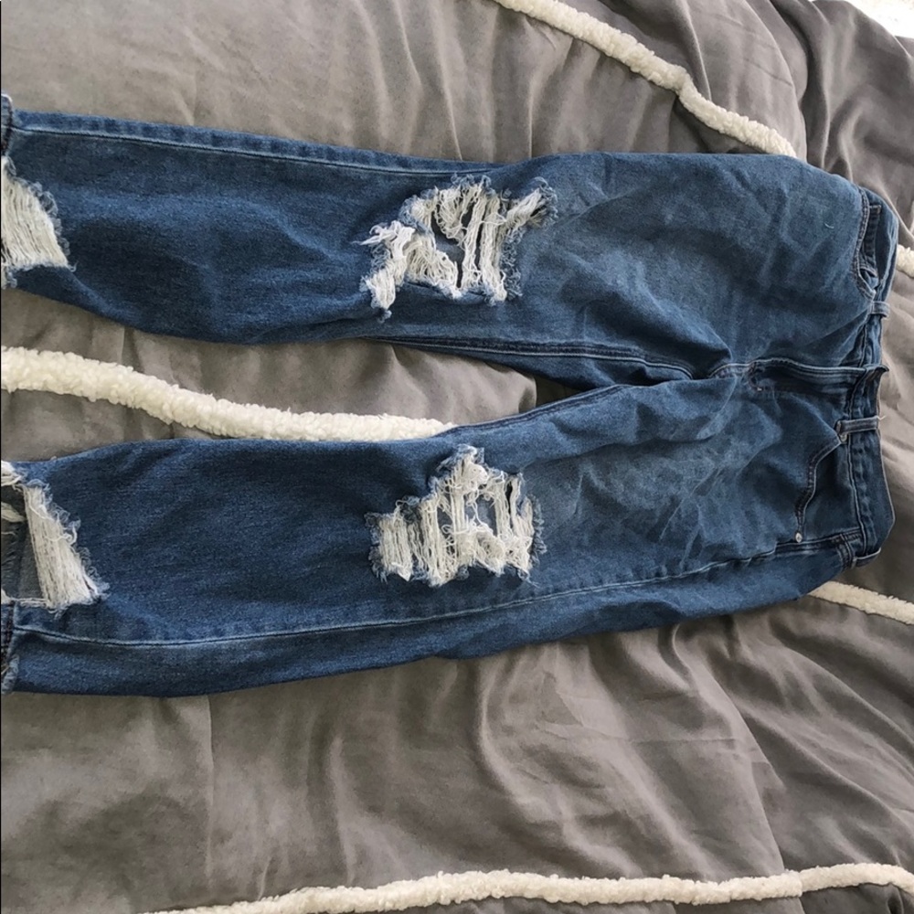 American Eagle mom jeans